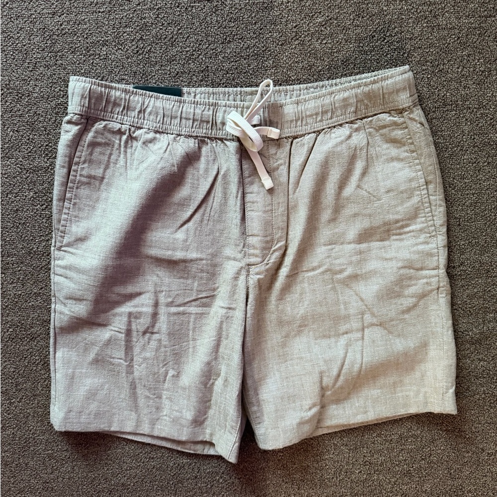 Banana Republic deck shorts